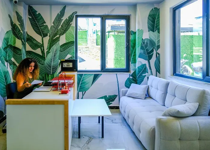 Silence Garden Bir Yatak Odali Apartamento *